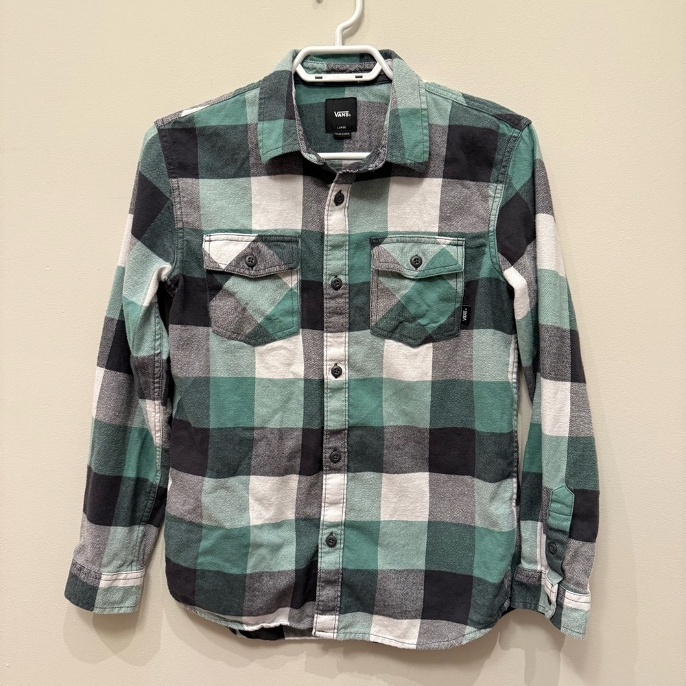 Vans Youth Boy’s Check Green and Black Plaid Shirt, Size Large